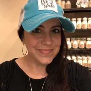 Meet your Posher, Valerie